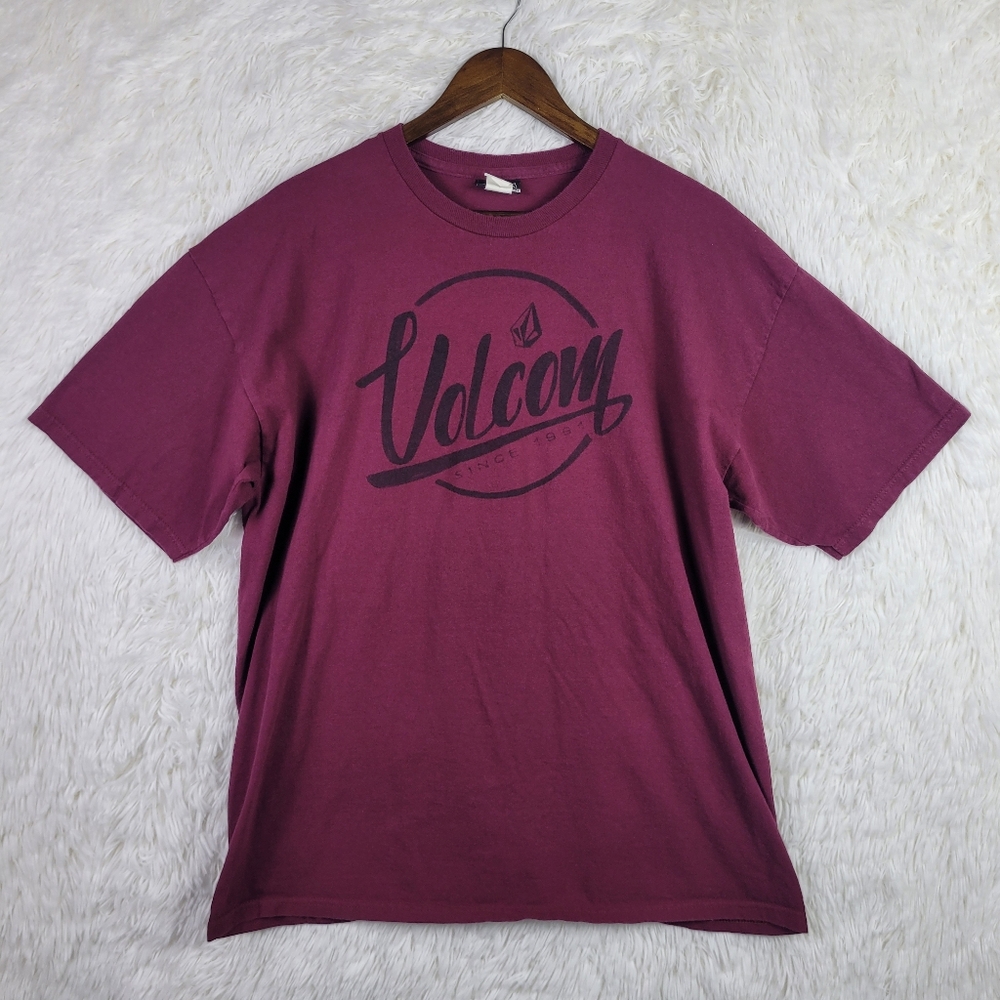 Vtg Volcom Mens XL Burgundy Maroon Graphic Tee Stone Skate 90s Y2K Streetwear